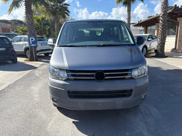 Volkswagen Caravelle 2.0 BiTDI 180CV 9 Posti - foto 2 di 4