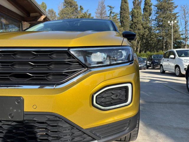 Volkswagen T-Roc 1.6 TDI - foto 2 di 4