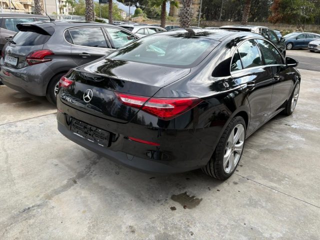 Mercedes-Benz CLA 180 d Automatic - foto 4 di 4