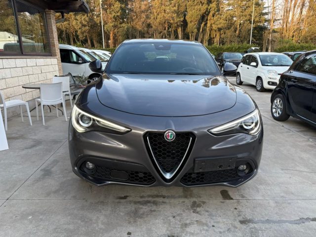 Alfa Romeo Stelvio 2.2 Turbodiesel 160 CV AT8 - foto 3 di 4