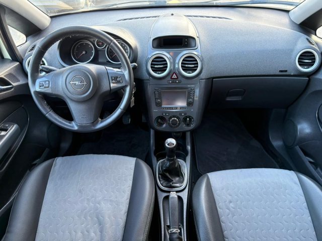 Opel Corsa 1.3 CDTI 95CV, del 2011, 240.000 km, in vendita a Caltagirone (CT)