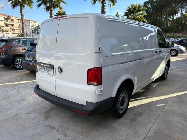 Volkswagen Transporter 2.0 TDI 150CV - foto 4 di 4