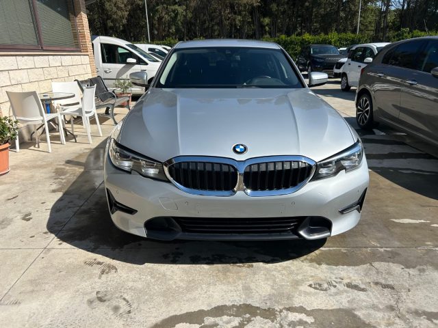 BMW 318 d Sport-Line - foto 3 di 4