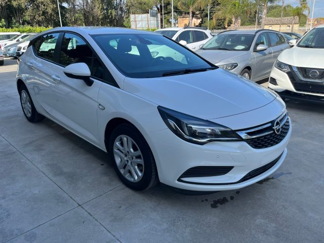Opel Astra 1.6 CDTi 110CV S&S Dynamic - foto 3 di 4
