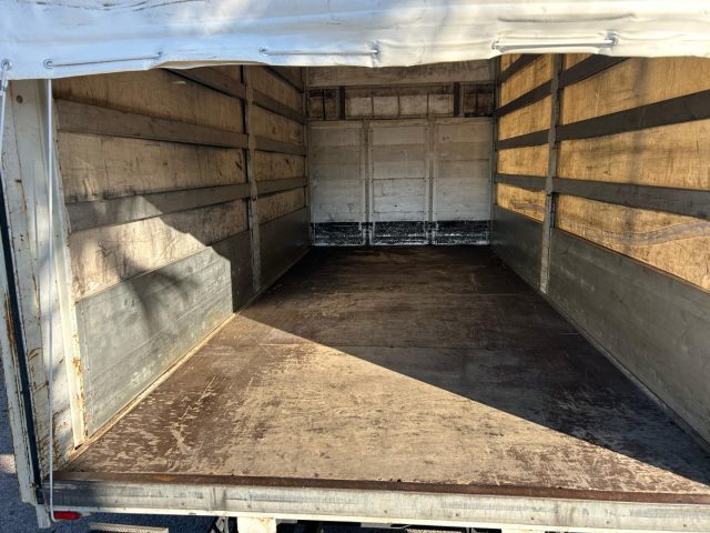 Iveco Daily 60C15 3.0 HPT Sponda e Centina, del 2016, 392.000 km, in vendita a Caltagirone (CT)