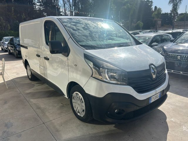 Renault Trafic 1.6 dCi 120CV - foto 3 di 4