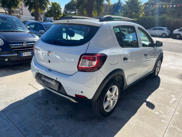 Dacia Sandero Stepway 1.5 dCi 8V 90CV - foto 4 di 4