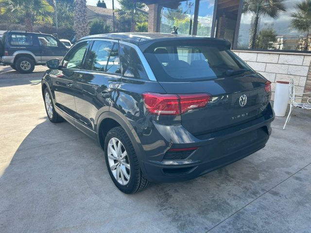 Volkswagen T-Roc 1.6 TDI BlueMotion Technology usato a CALTAGIRONE