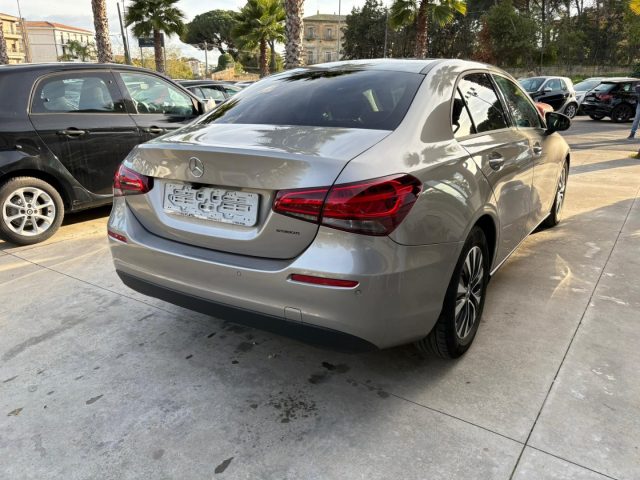 Mercedes-Benz A 180 d, del 2020, 210.000 km, in vendita a Caltagirone (CT)