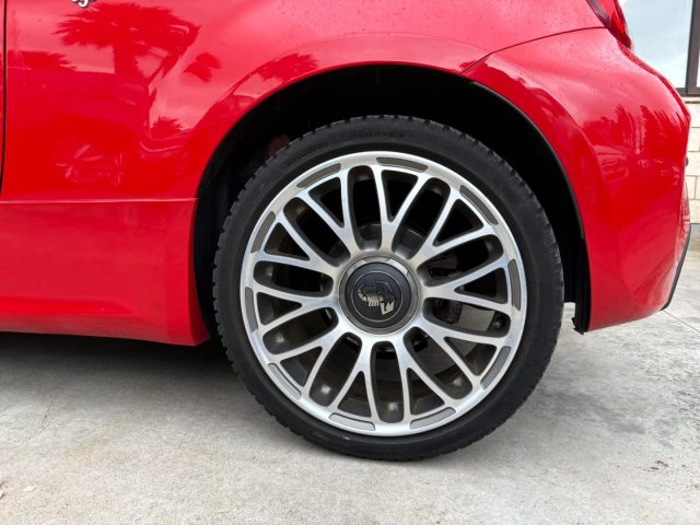 Abarth 595 1.4 Turbo T-Jet 145 CV, del 2016, 117.000 km, in vendita a Caltagirone (CT)
