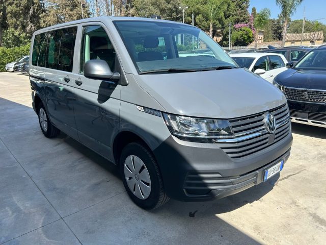 Volkswagen Caravelle 2.0 TDI 110CV T.Line 9 P.ti - foto 3 di 4
