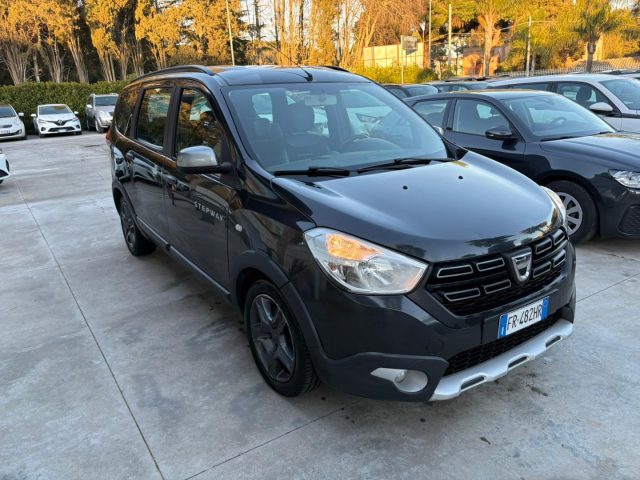 Dacia Lodgy 1.5 dCi 8V 110CV Special Edition 7 posti - foto 4 di 4