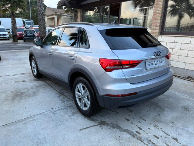 Audi Q3 35 TDI Quattro, del 2020, 164.000 km, in vendita a Caltagirone (CT)