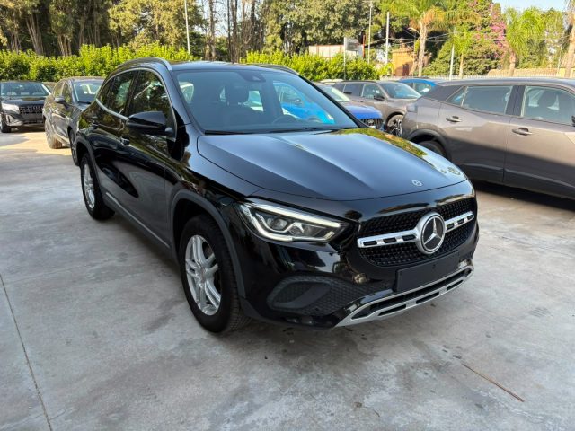 Mercedes-Benz GLA 220 d Automatic Sport - foto 4 di 4
