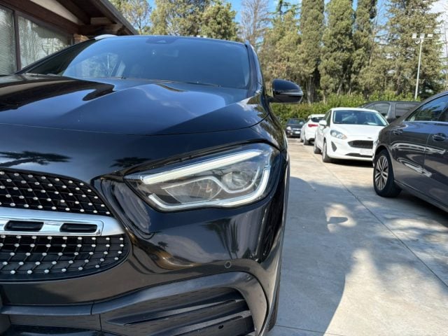 Mercedes-Benz GLA 200 d Automatic Premium AMG - foto 2 di 4