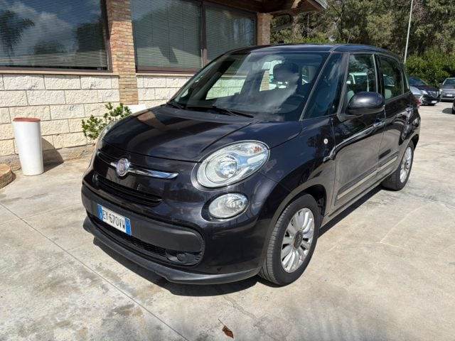 Fiat 500L 1.3 Multijet Dualogic Lounge, del 2015, 350.000 km, in vendita a Caltagirone (CT)