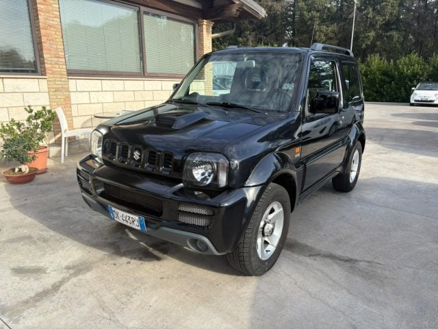 Suzuki Jimny 1.5 DDiS cat 4WD, del 2007, 260.000 km, in vendita a Caltagirone (CT)