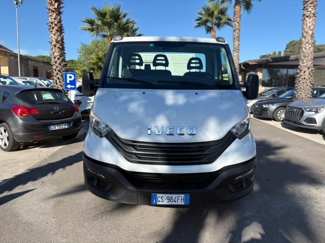Iveco Daily 35C14 2.3 HPT Sponda idraulica - foto 2 di 4