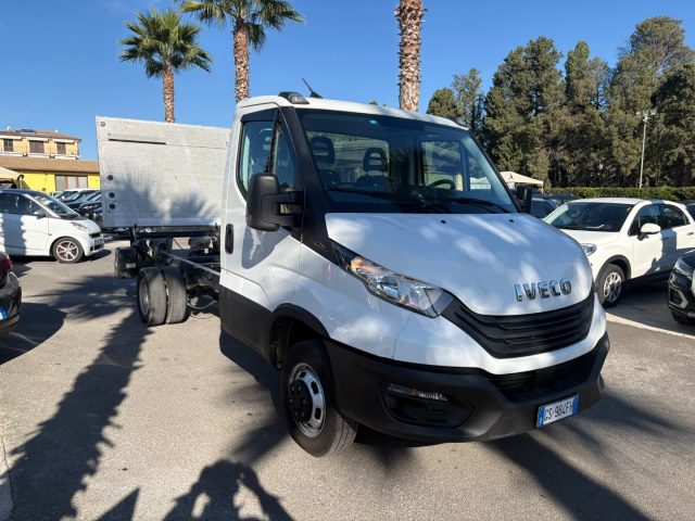 Iveco Daily 35C14 2.3 HPT Sponda idraulica - foto 3 di 4