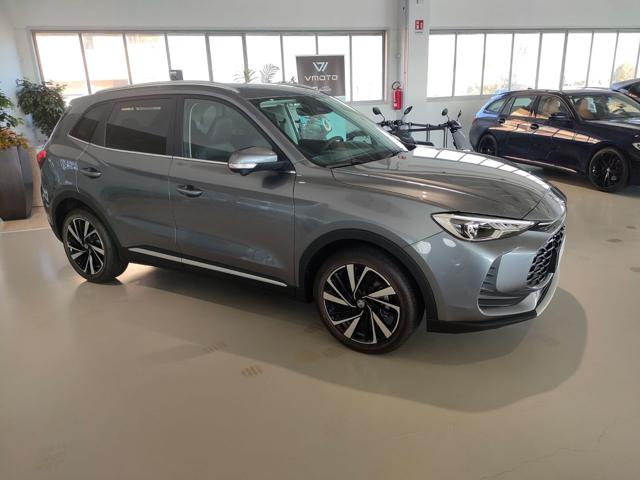 MG ZS Hybrid+ Luxury - foto 3 di 4