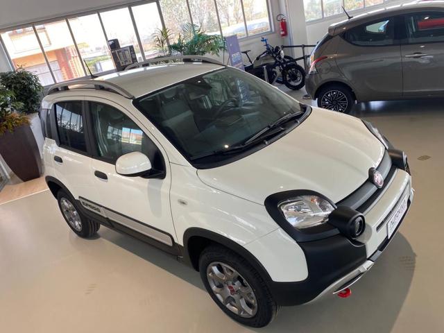 Fiat Panda Cross 0.9 TwinAir Turbo S&S 4x4 - foto 2 di 4