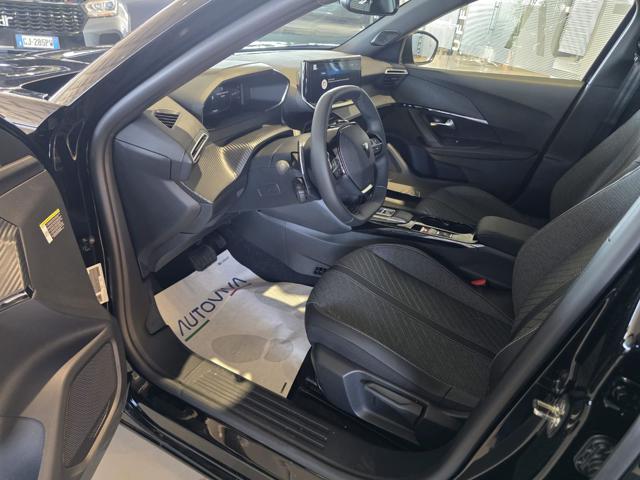 Peugeot 2008 Hybrid 136 e-DCS6 Allure, del 2026, 100 km, in vendita a Torino (TO)