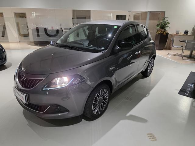 Lancia Ypsilon 1.0 FireFly 5 porte S&S Hybrid Gold Plus usato a TORINO