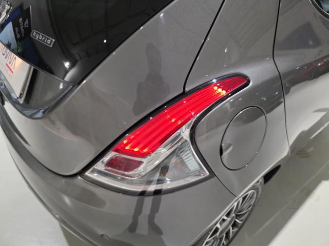Lancia Ypsilon 1.0 FireFly 5 porte S&S Hybrid Gold Plus - foto 4 di 4