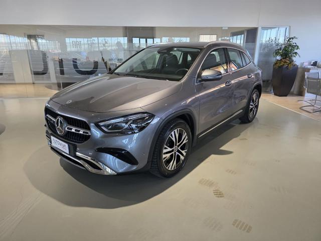 Mercedes-Benz GLA 200 d Automatic Progressive Advanced usato a TORINO