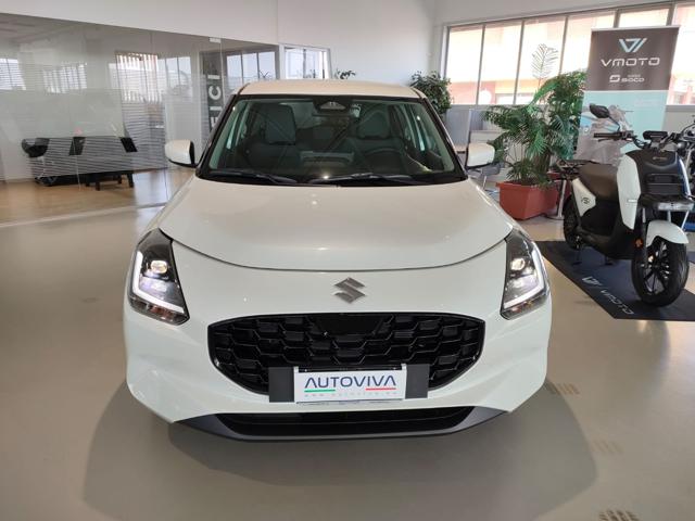 Suzuki Swift 1.2 Hybrid CVT Top - foto 2 di 4