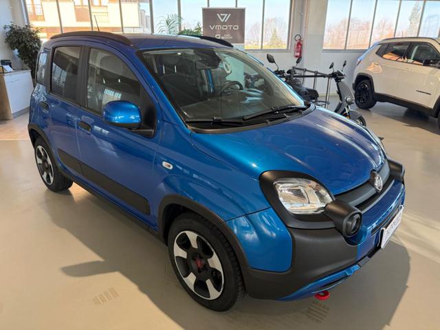 Fiat Panda Cross 1.0 FireFly S&S Hybrid - foto 3 di 4