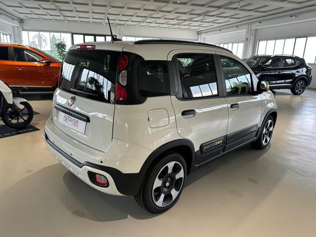 Fiat Panda 1.0 FireFly S&S Hybrid Pandina - foto 4 di 4