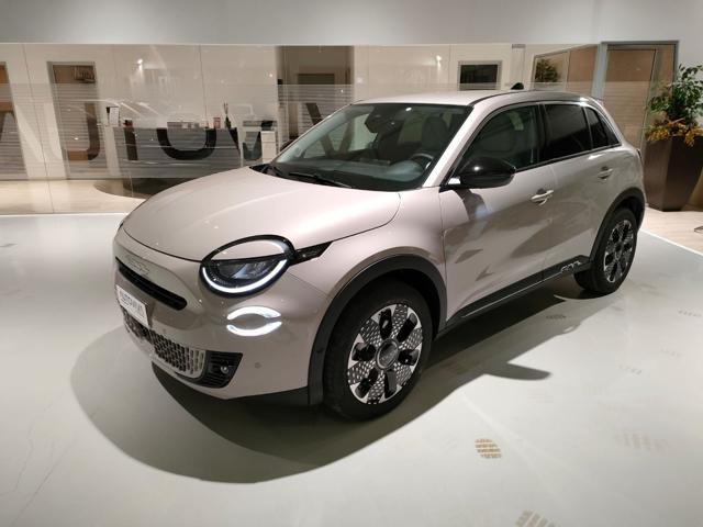 Fiat 600 Hybrid DCT MHEV La Prima 100CV nuovo a TORINO