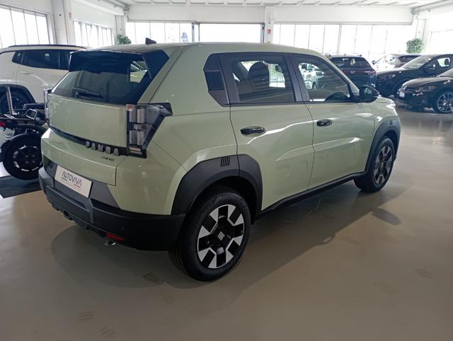 Fiat Grande Panda 1.2 Hybrid 110 CV S&S Icon - foto 4 di 16