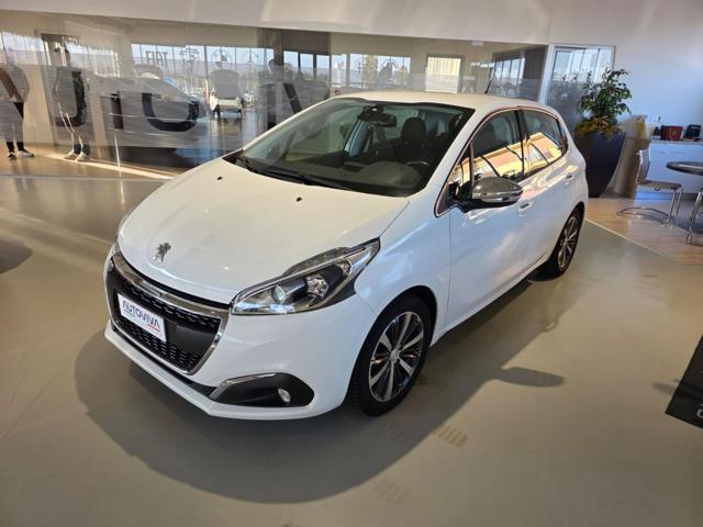 Peugeot 208 1� serie PureTech 82 5 porte Allure usato a TORINO