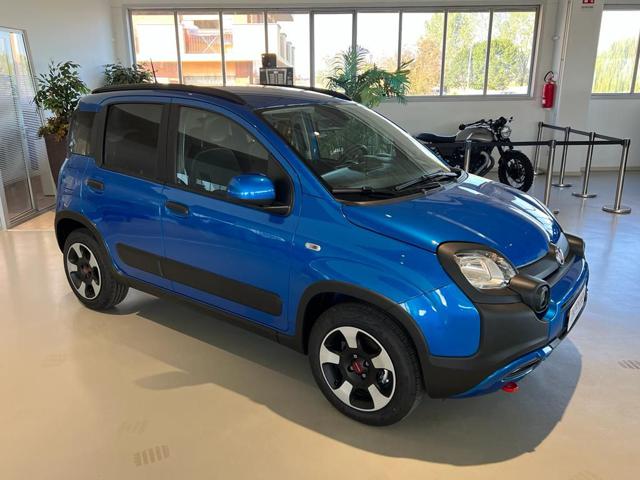 Fiat Panda Cross 1.0 FireFly S&S Hybrid - foto 3 di 4