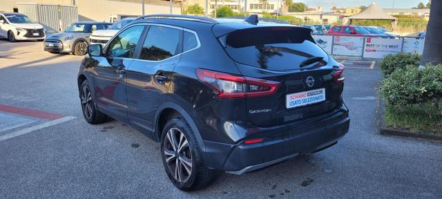 Nissan Qashqai 1.5 dCi N-Connecta - foto 3 di 4