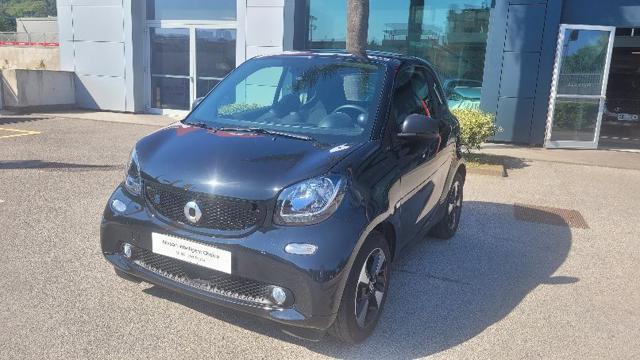 smart forTwo EQ Passion - foto 3 di 4