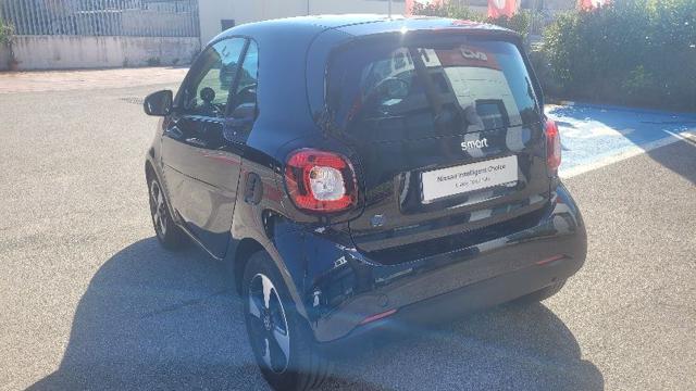 smart forTwo EQ Passion - foto 4 di 4