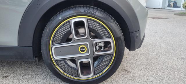 MINI Cooper SE Camden Edition, del 2022, 28.900 km, in vendita a Monte Di Procida (NA)