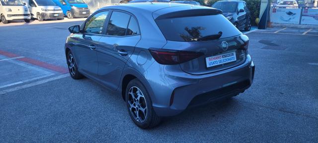 MG MG3 1.5 Hybrid+ Luxury - foto 3 di 4