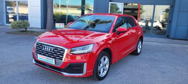 Audi Q2 30 TDI S line Edition - foto 2 di 4