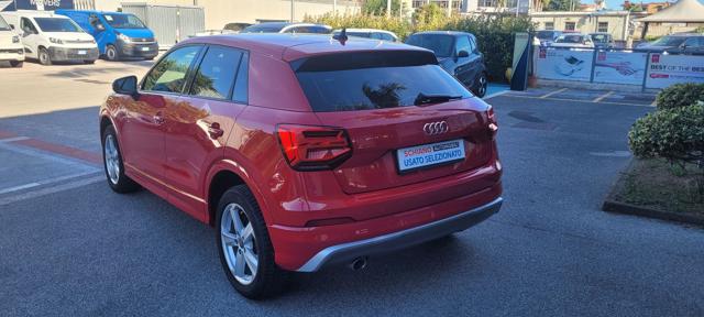 Audi Q2 30 TDI S line Edition - foto 3 di 4