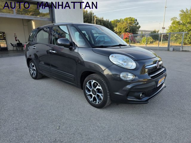 Fiat 500L 1.6 Multijet 120 CV 7 POSTI - foto 2 di 4