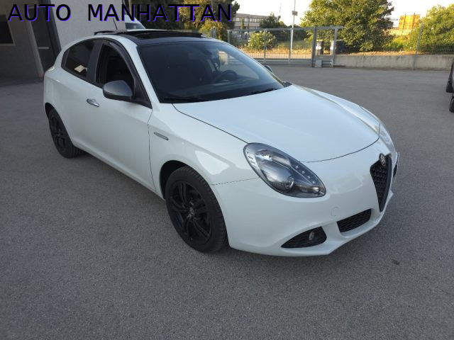 Alfa Romeo Giulietta 1.6 JTDm-2 105 CV tetto apribile usato a FOGGIA