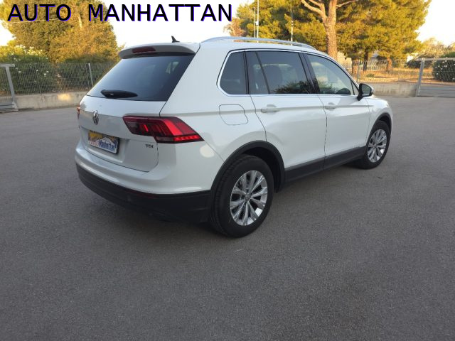 Volkswagen Tiguan 1.6 TDI SCR Style BlueMotion Technology - foto 2 di 4