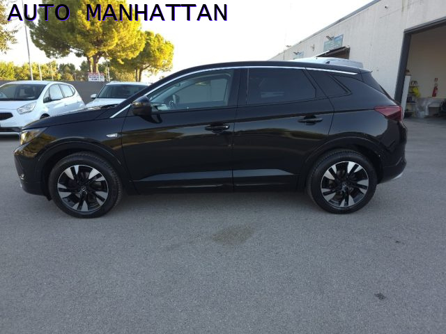 Opel Grandland 1.5 diesel Ecotec aut. Business Elegance - foto 3 di 4