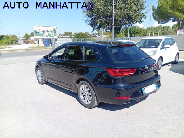SEAT Leon 1.6 TDI 115 CV ST Style DSG - foto 4 di 4