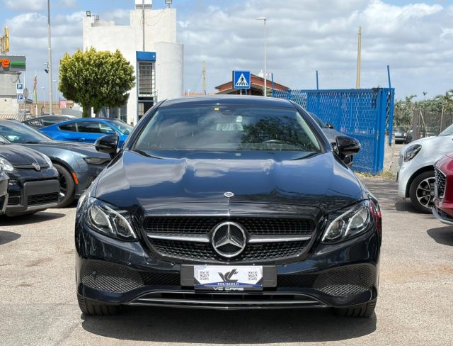 Mercedes-Benz E 220 d 4Matic Business Sport * TAGLIANDI MERCEDES * - foto 2 di 4