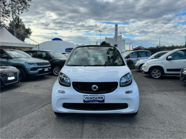 smart forTwo EQ - foto 2 di 4